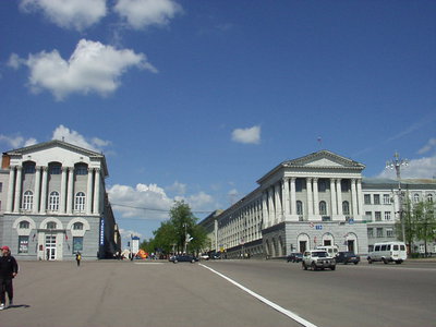 Red_Square_in_Kursk.JPG