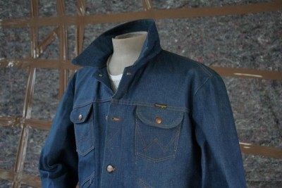 Wrangler jacket 44 Malta 1.jpg