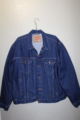 Levis 50 USA 70506 0216 1.jpg