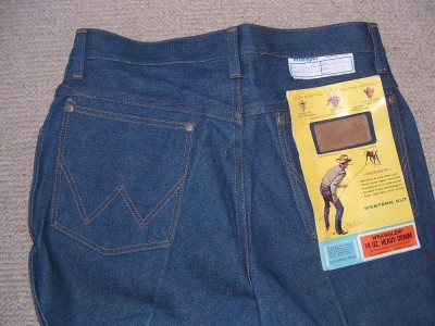 Wrangler Blue Bell 32x34 made in Canada 7.jpg