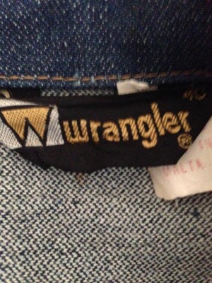 Wrangler size 40 11.JPG